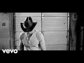 Videoklip Tim McGraw - Here On Earth  s textom piesne