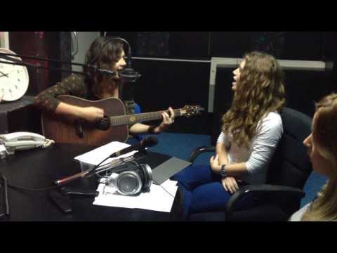 M&M duo u Studentskom Satarašu - Odjednom ti (acoustic cover)