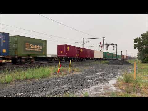 Twin Ghan Livery NR Class Locomotives On 5AM5 in the rain - NR109 & NR75 - Newport, VIC - 29/01/2021
