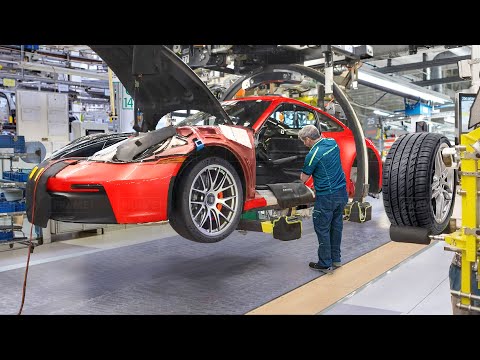How They Build the Porsche 911 GT3 by Hands in Germany