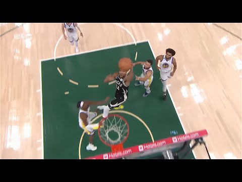 Giannis Antetokounmpo BULLIES the entire warriors' defence and dunks it on 3 defenders