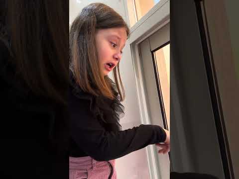 جوجو عم تبكي عالقطة😭🐈ليش شو صار؟