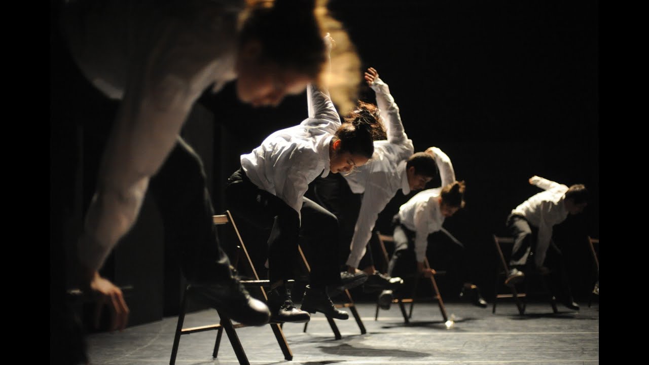 Echad Mi Yodea by Ohad Naharin performed by Batsheva - the Young Ensemble