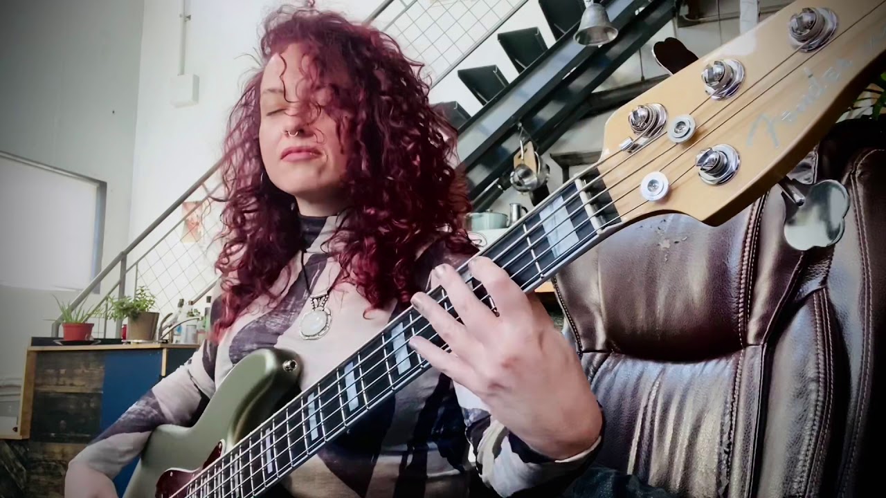 Love Theory - Kirk Franklin [bass] - YouTube