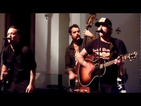 The Revival Tour 2011 (@ De Duif, Amsterdam), #1 [Brian Fallon] Great Expectations