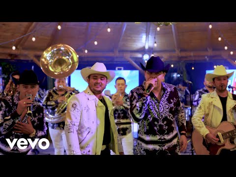 Banda Rancho Viejo, Grupo Delta Norteño - Ahí Vamos Poco A Poco (En Vivo)