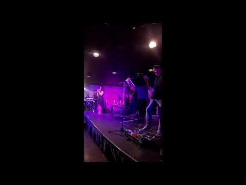 Heidi Pakarinen ja Karavaani -Hali Hali-