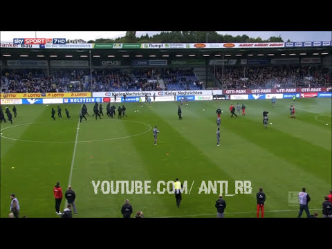 Holstein Kiel - St.Pauli | Platzsturm und Pyro HD (19.09.2017)