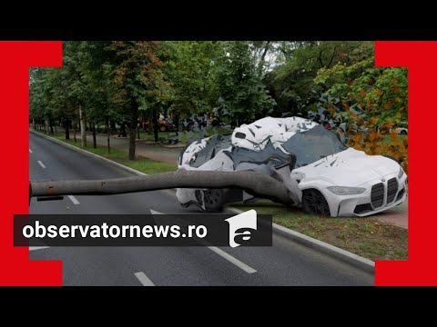 ANIMAŢIE. Doi tineri au murit striviţi într-un BMW în Ploieşti. Ar fi mers cu 198 km/h