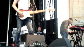 Gone (live) - Tokyo Police Club