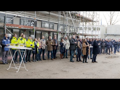Topping-out ceremony for the new NWZ building in Etzhorn
