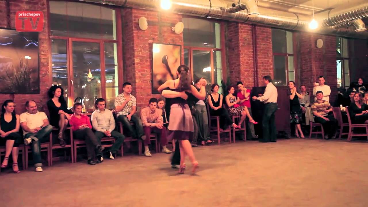 Yury Alexeev and Elena Chuvilina, Russia, Moscow, Milonga "El Colectivo", 27.02.2011