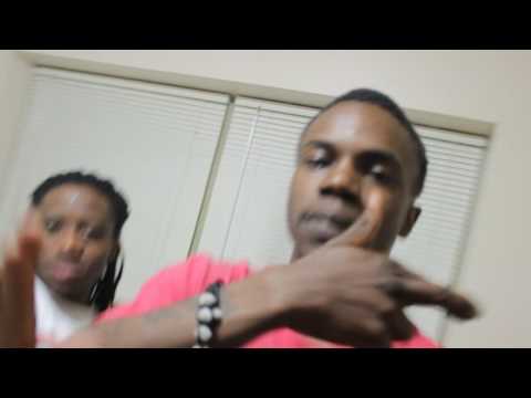 Munchie Laflare & YH Dolo west side & Northside side of Chicago Hood vlog with