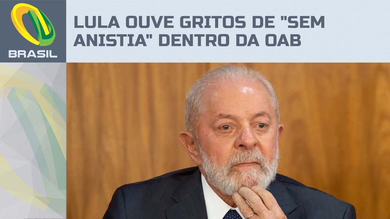 Evento de posse de Simonetti na OAB tem gritos de "sem anistia" após discurso de Lula