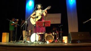 Soema Montenegro con Mil Hongos