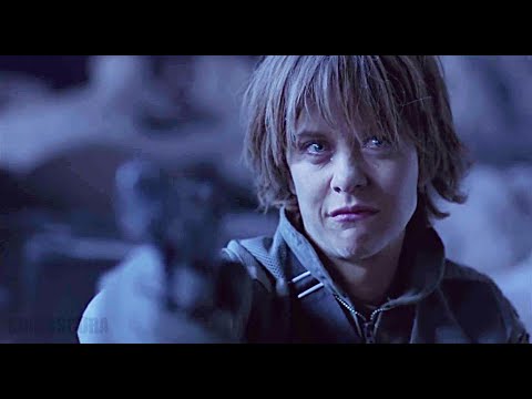 Courage Under Fire (1996) - She trying to get us killed