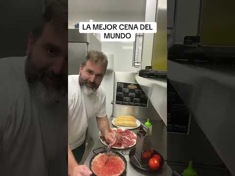 BOCADILLO DE JAMON IBÉRICO, TOMATE Y ACEITE, QUE COSA MÁS RICA 🤤