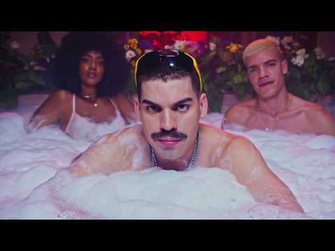 Mateus Carrilho - Privê (Videoclipe Oficial)