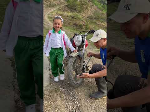 El primer día de clases de mi hija en este nuevo año🥹
