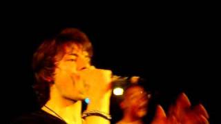 FLASHING ROOM. 2AM CLUB.