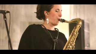 Carolina Araoz - Acelerar en vivo (Sax Solo - Fragmento)