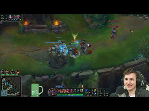 ANGOLO ROTTURE CON FRAGOLA - League of Legends ITA #1096