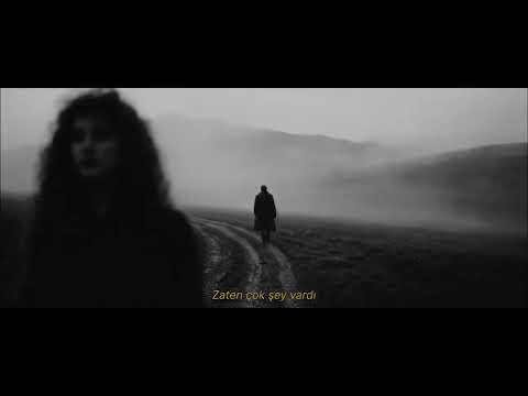 Mela Bedel - Yolda Bıraktın (Official Lyric Video)