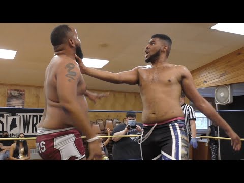 Traevon Jordan vs. Brandino Davis - Limitless Wrestling (The Road)