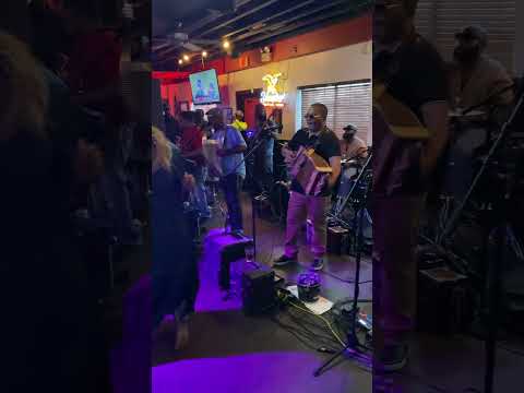 Nooney and dem Floaters Live @Jax #livemusic