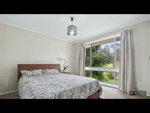 138 Longmore Crescent, Wanniassa, ACT 2903, 4 Kuwarto, 2 Banyo, House