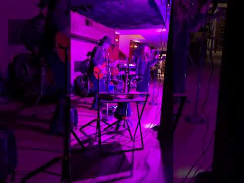 Redwood Groove - Gold Dust Woman - Brookdale Lodge  - 1-12-24