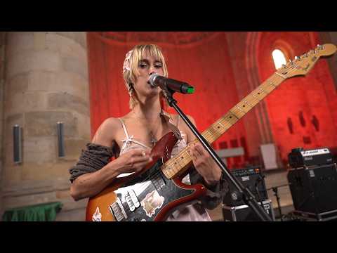 Me Parece Muy Fuerte - Aiko el Grupo