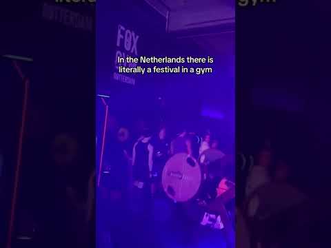 Disco in The Gym #shorts #disco #gym #dark #night #light #neonman #fitness