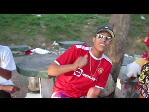 '' De domingueira tem Medley na praça '' Os menor da Z/O Na voz !!!