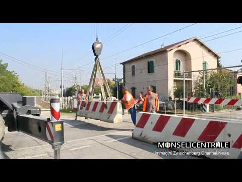 Chiude il passaggio a livello di via Bezzecca [parte 3] + Italo x2