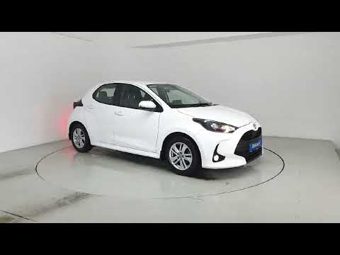 Toyota Yaris 1.0 5Dr Luna - Image 2