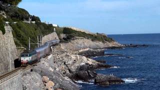 preview picture of video 'Train 17 Moskva-Nice in Cervo'