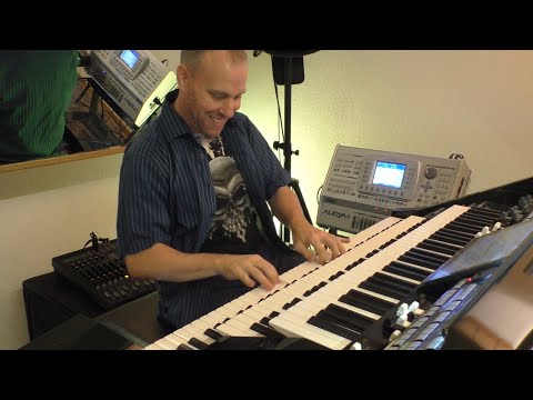 Frank Heinen plays SafriDuo "Played-A-Live"/Wersi Orgel Sonic OAX1000