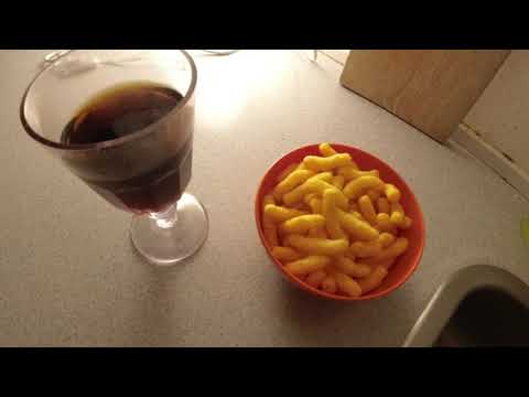 MongoTV_10674 - SPISER EN TIL SKÅL OSTE POPS CHIPS TIRSDAG AFTEN