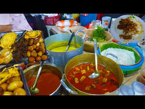 Num Banhjok And Pork Rice - Cambodian Popular Breakfast - Boueng Tompon Street Food