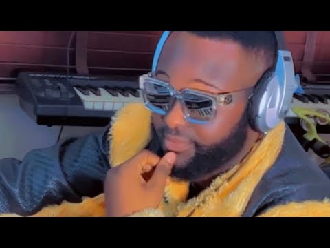 Nigerian Producer Austynobeatz Captured Vibing to Carlo Ancelotti by Guice n Jin ft Ice Prince