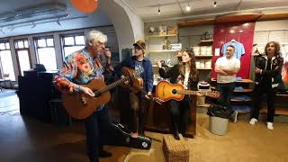 'Ferries' Robyn Hitchcock &amp; I Was A King @ Cara Records Pop-Up venue and studio, Egersund, Norway