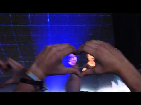 Hardwell, Dyro & Dannic - Never Say Goodbye @ Summerfestival 2013 (BE)
