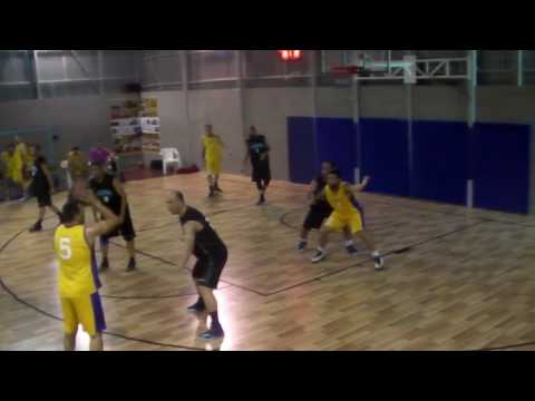 Professional league: MOSCHANGELES BAKERS - TITANS 66-72