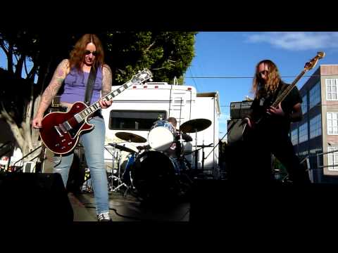 Acid King play Electric Machine at The Homestead Block Party SF  November 13, 2010