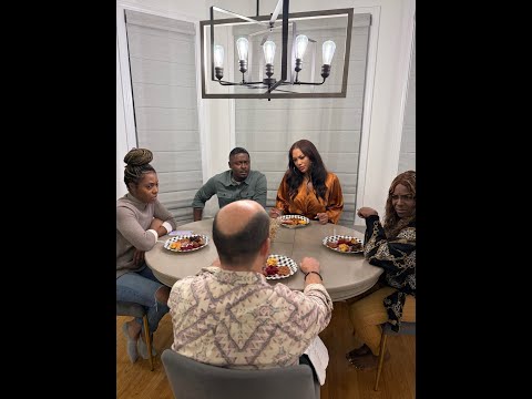 When Dalen and Noel’s Thanksgiving dinner goes wrong!