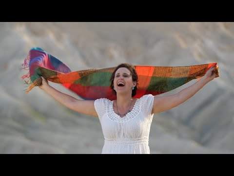 Raise Your Hand [Filmed in Israel]