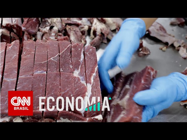 Consumo de carne bovina atinge menor nível desde 2004 no Brasil, diz estudo | LIVE CNN