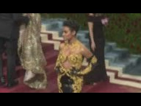 Ariana DeBose to host the Tony Awards