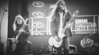 BLACKBERRY SMOKE Lucky Seven LIVE @ NASCAR HD B&W